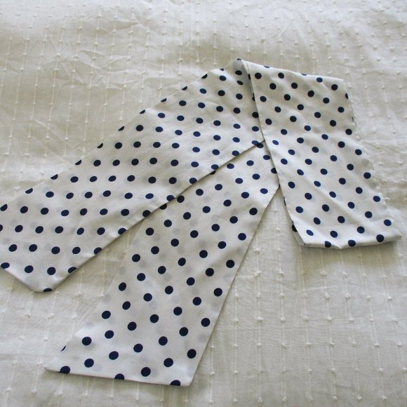 Navy polka dot pointed end scarf - Picture 2 of 4
